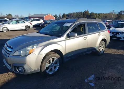 2014 Subaru Outback 2.5I Limited z USA, uszkodzony, nr VIN 4S4BRBLC5E3286980